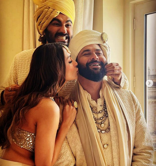 Arjun Kapoor and Malaika Arora at Kunal Rawat’s wedding
