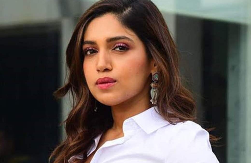 Bhumi Pednekar slays her fans with her smoldering LOOK!!