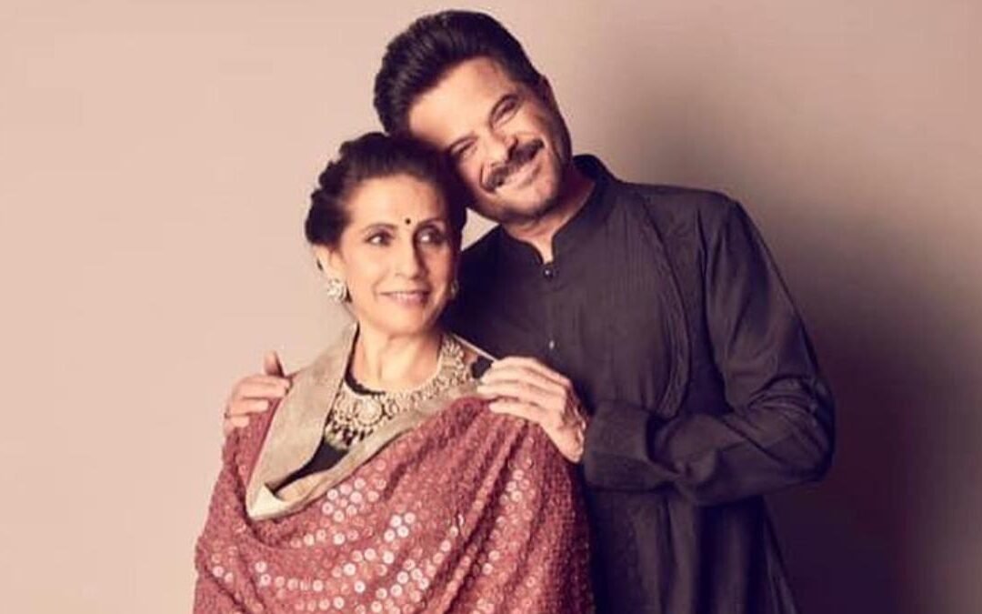 Anil Kapoor shares a cute photo with Sunita Kapoor