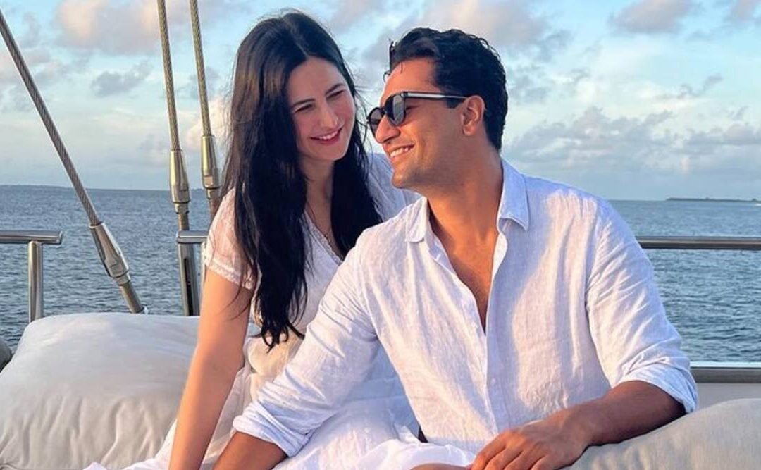 Vicky Kaushal shares stunning images with wife Katrina Kaif in Rajasthan!!