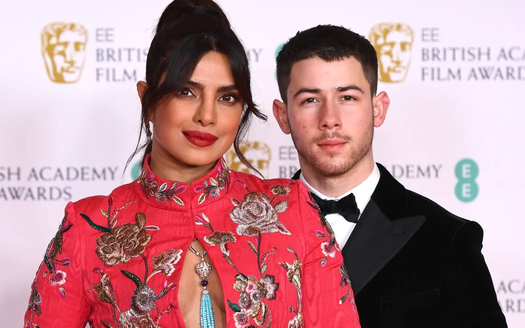 Nick Jonas wishes Priyanka Chopra on their Anniversary with Wedding Pics!!