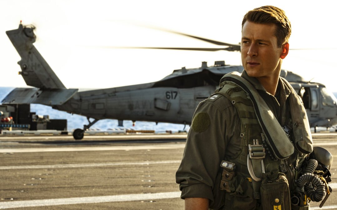 Glen Powell in Talks to Star in ‘Twister’ Sequel Opposite Daisy Edgar-Jones
