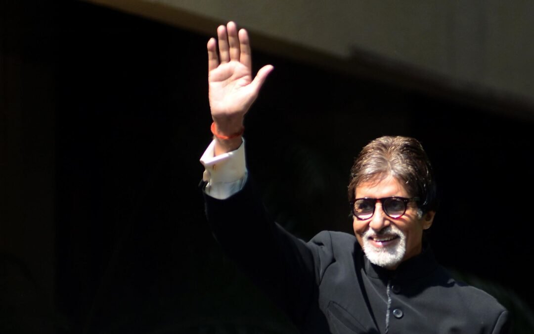 Amitabh Bachchan Thanks Elon Musk For The Twitter Blue Tick