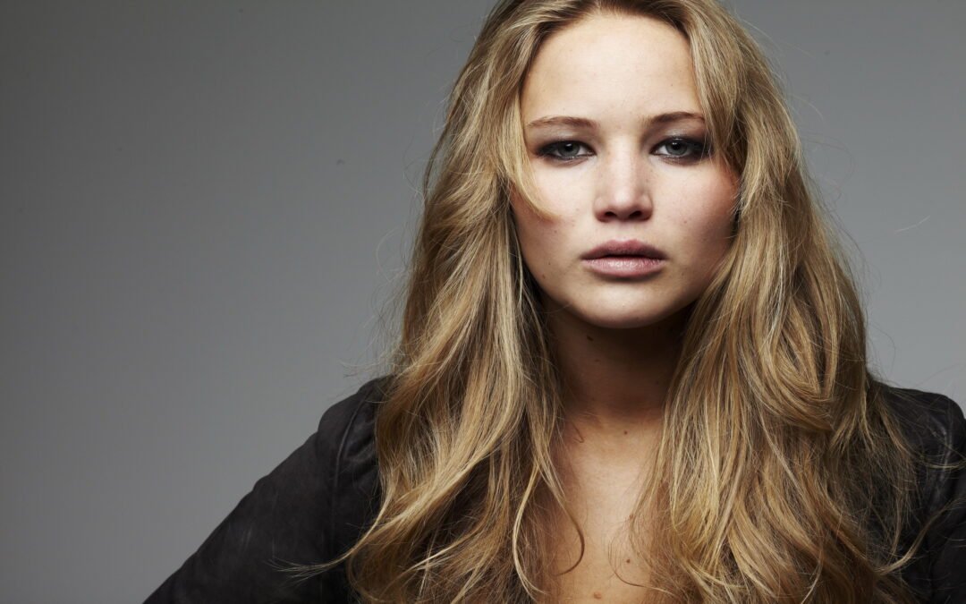 Jennifer Lawrence Reveals Twilight Rejection Led to Hunger Games Success