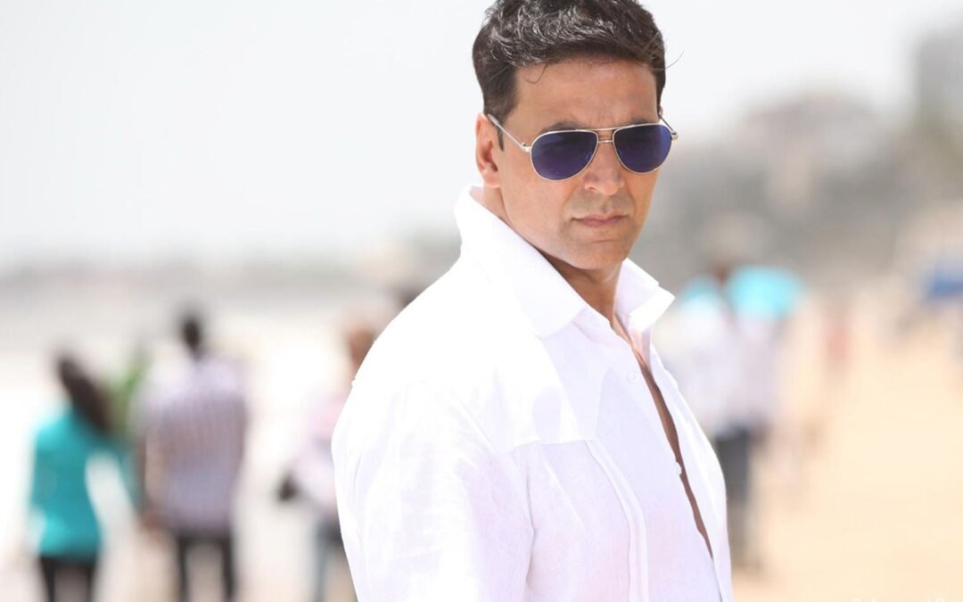 Akshay Kumar Talks About Handling Criticism In the Movie Industry