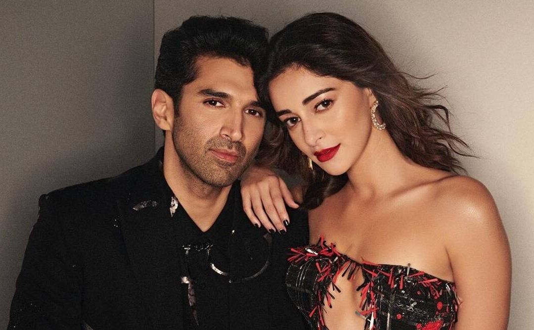 Aditya Roy Kapur and Ananya Panday’s Romantic Getaway Captured by Paparazzi in Lisbon, Portugal!