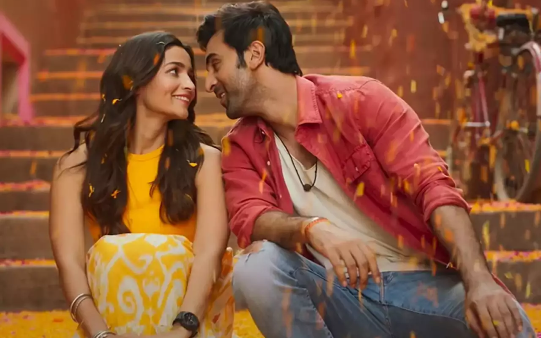 Alia Bhatt and Ranbir Kapoor’s Off-Screen Love Story Unveiled in Brahmastra’s 1-Year Anniversary BTS Video