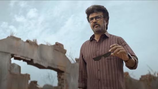 Rajinikanth’s Transformation into a Policeman Stirs Frenzy on Set of “Vettaiyan”