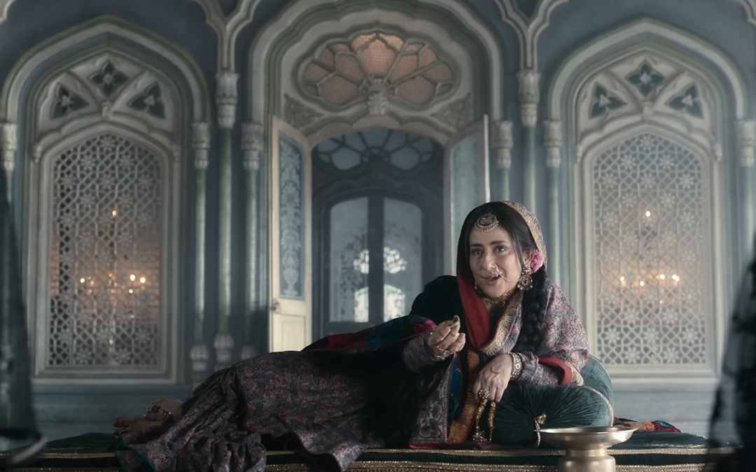 Manisha Koirala’s Long-Awaited Collaboration with Sanjay Leela Bhansali Comes to Life in Heeramandi: The Diamond Bazaar