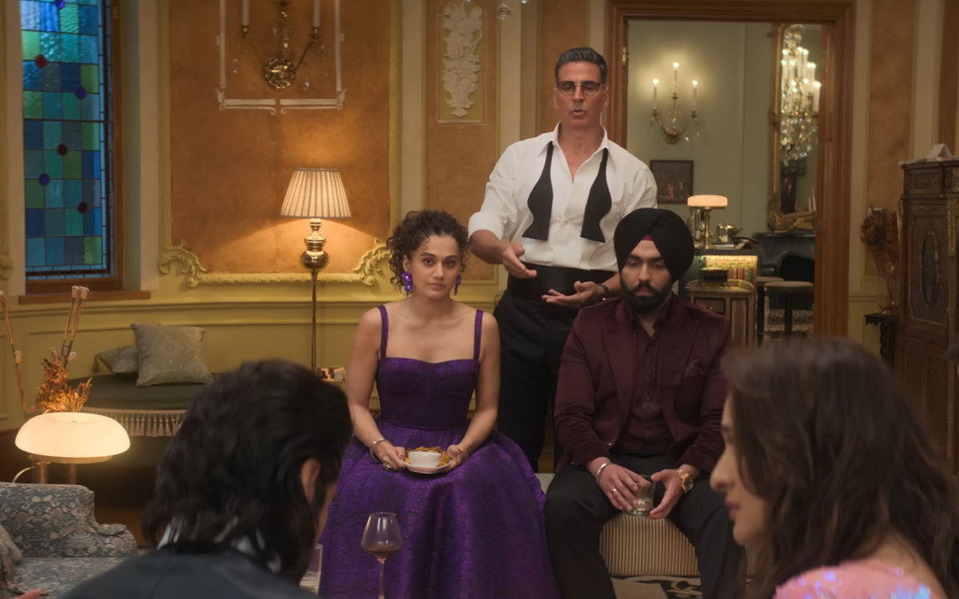 Akshay Kumar Confesses Phone Addiction, Opens Up About Handling Criticism
