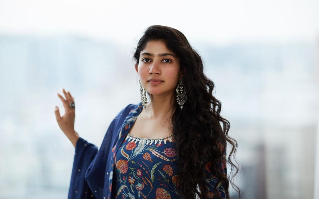 Sai Pallavi Embarks on Spiritual Journey in Varanasi Ahead of ‘Ramayana’ Role