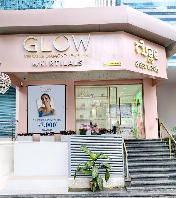 Glow by Kirtilals Dazzles with the Grand Opening of its New Showrooms at 4th Block, Jayanagar