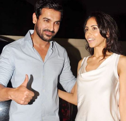 John Abraham’s Intentional Silence: How Discipline and Privacy Keep His Marriage Scandal-Free