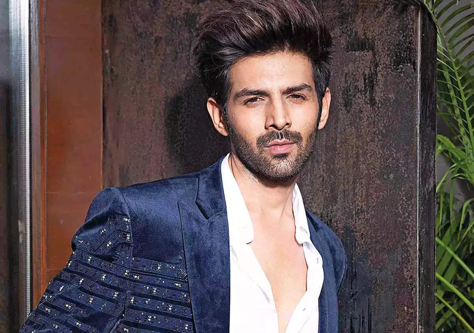 Kartik Aaryan Speaks Honestly About Bollywood’s Insider–Outsider Reality