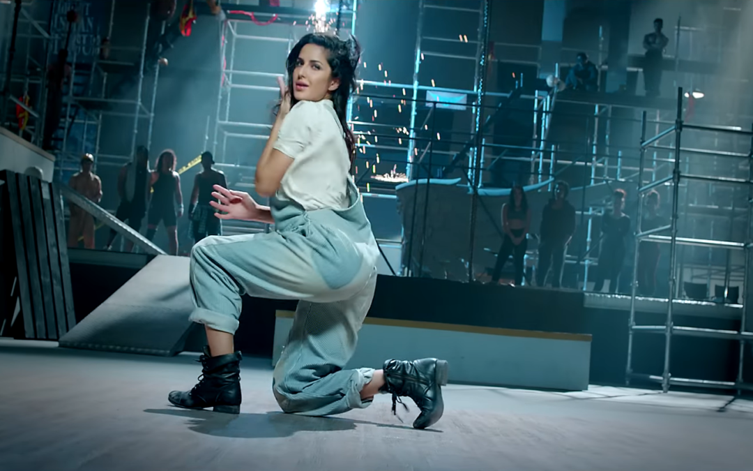 Bruised but Unstoppable: The Real Story Behind Katrina Kaif’s Iconic Kamli Performance in Dhoom 3